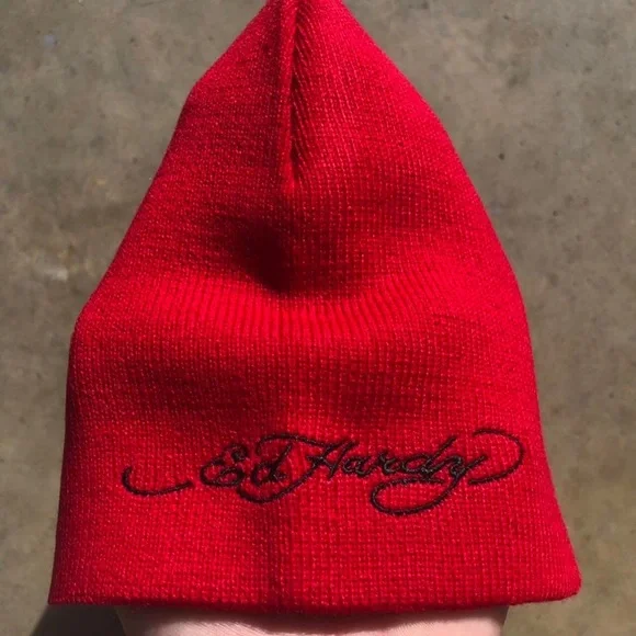 Don Ed Hardy Embellished & Embroidered Geisha Women Beanie - Red - Picture 3 of 4